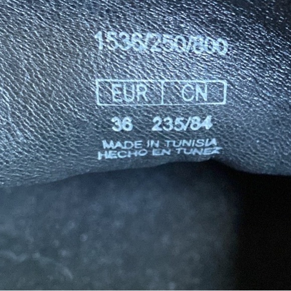 NWOT. Massimo Dutti Black Lug Sole Loafers. Size 6. - Picture 7 of 7